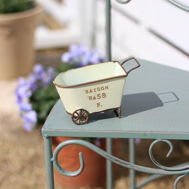 Vintage Iron Two-Wheel Cart Pl - Pilea Peperomioides avaliação e preço