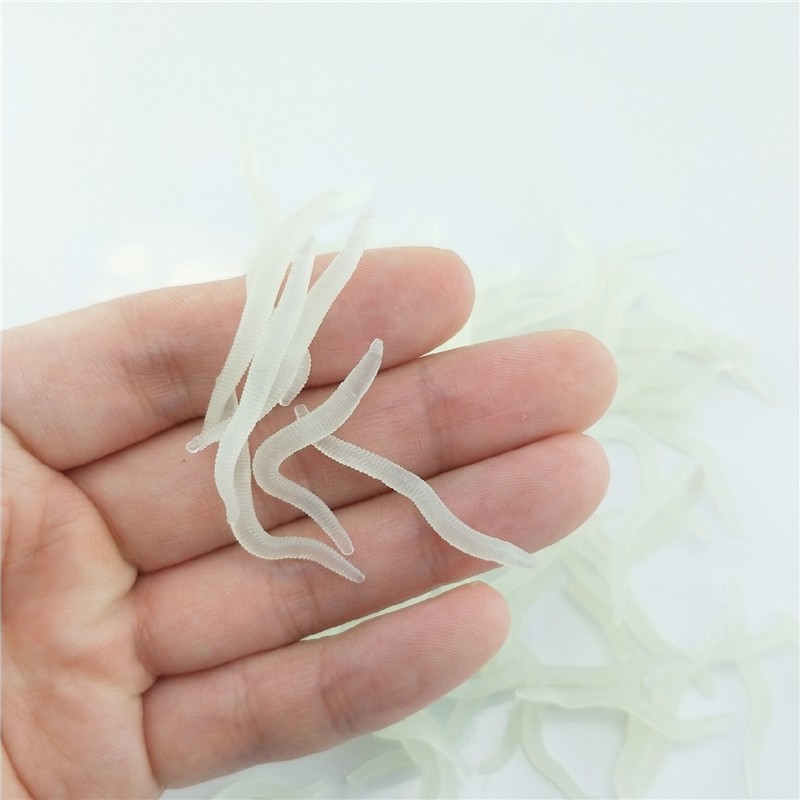 60pcs 4cm Fishing Silicone Lum - Aglaonema Red avaliação e preço